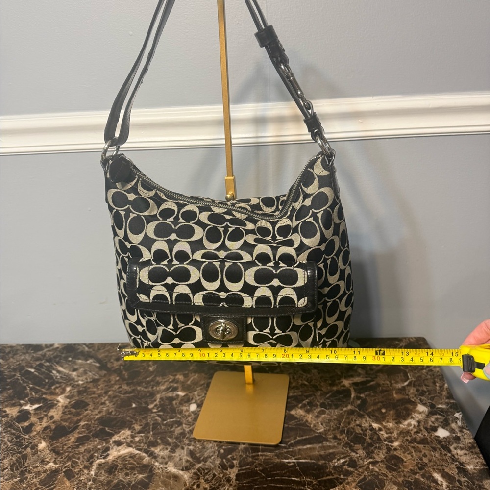 Black and Cream Signature Pattern Hobo Shoulder Bag - Picture 8 of 14